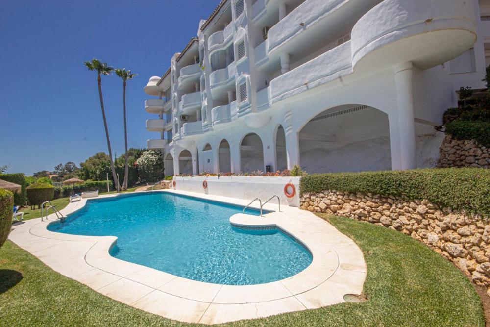 Wonderful 2 Bed Apartment With Stunning Sea Views Sitio de Calahonda Exterior foto